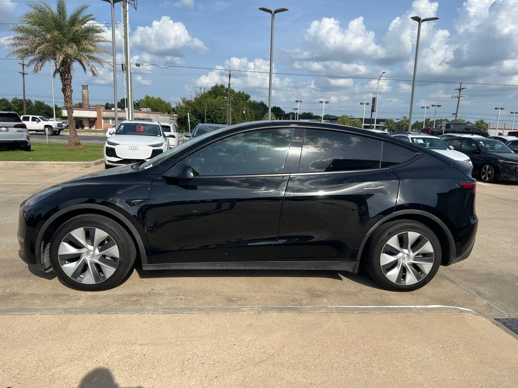 Used 2021 Tesla Model Y Long Range with VIN 5YJYGDEE1MF229045 for sale in Lafayette, LA
