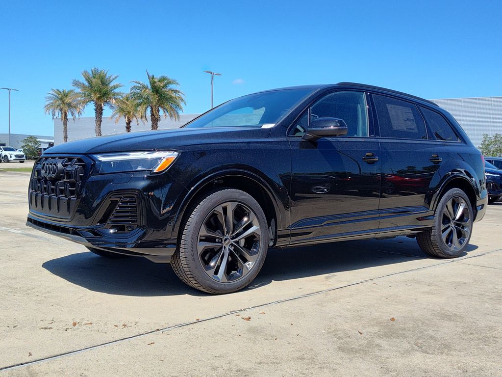2025 Audi Q7 55 Premium Plus quattro Tiptronic's photo