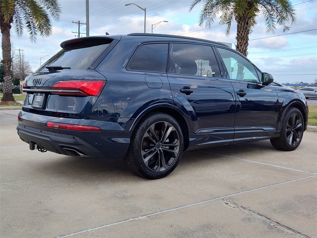New 2026 Audi Q7 55 Premium Plus SUV