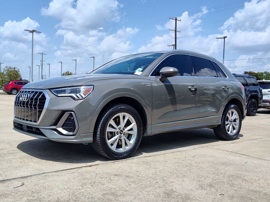 Used 2024 Audi Q3 Premium SUV