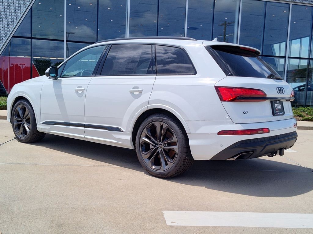 New 2026 Audi Q7 55 Premium Plus SUV