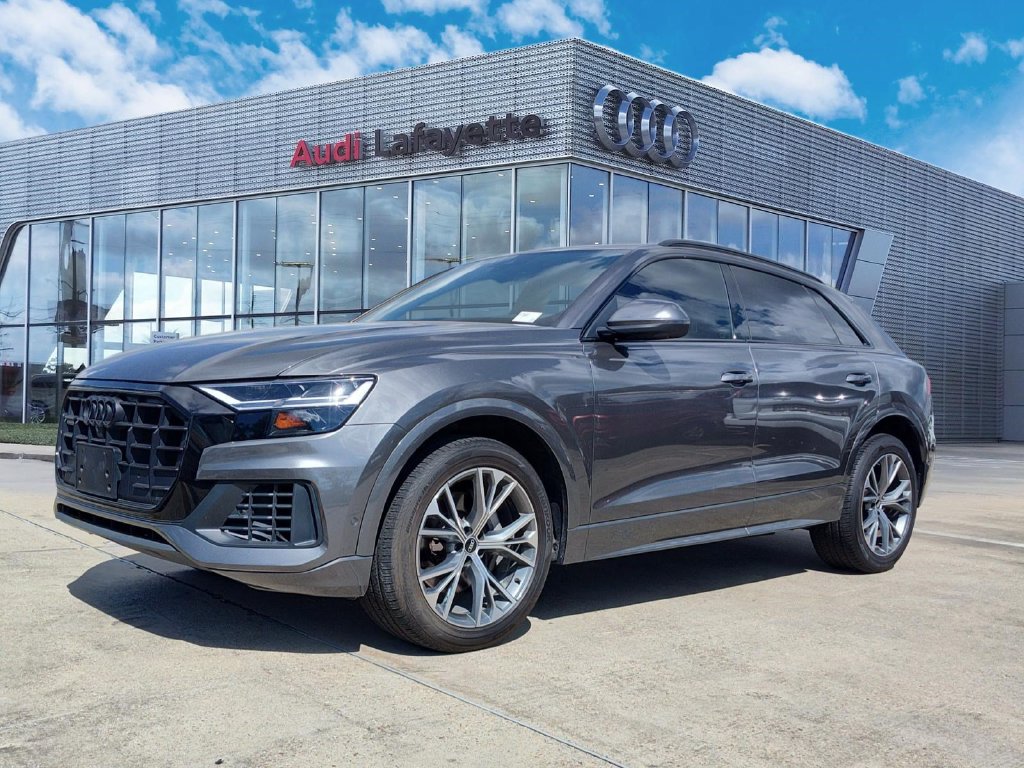  Audi Q8