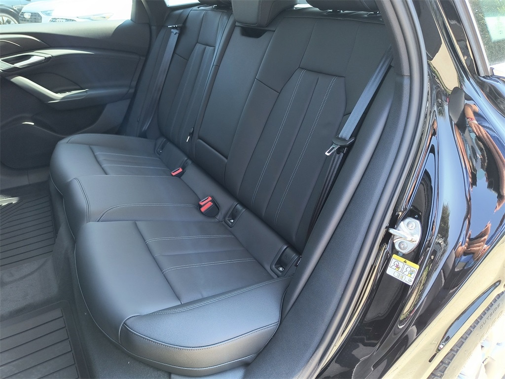 2025 Audi A6 Sportback e-tron Premium - Photo 15