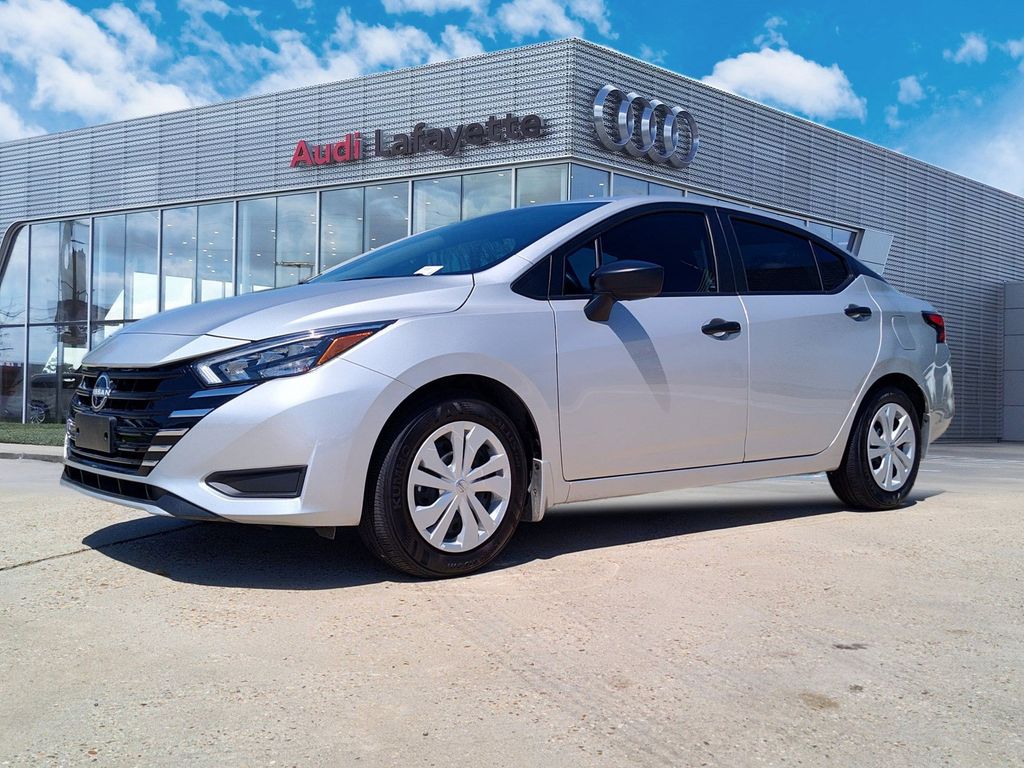 2025 Nissan Versa