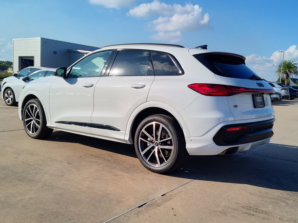 New 2026 Audi Q5 2.0T Prestige SUV