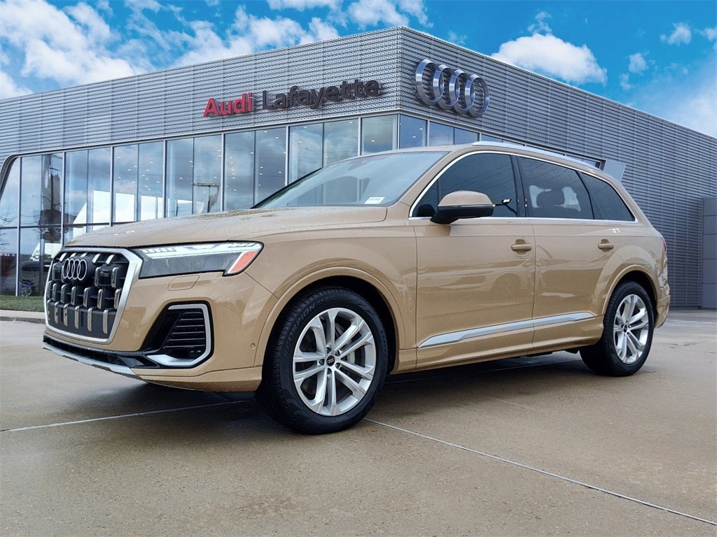 New 2025 Audi Q7 55 Prestige SUV