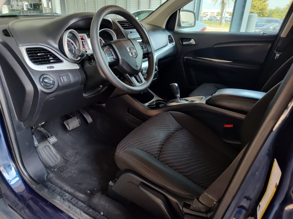 Used 2019 Dodge Journey SE SUV
