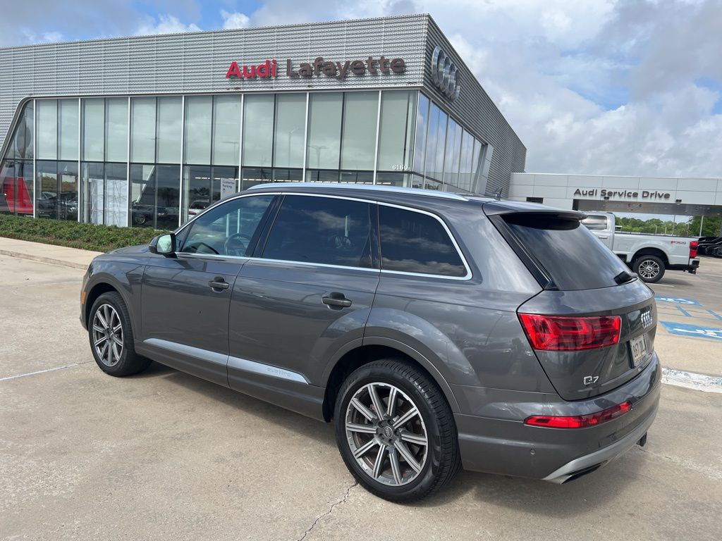 2019 Audi Q7 Premium Plus