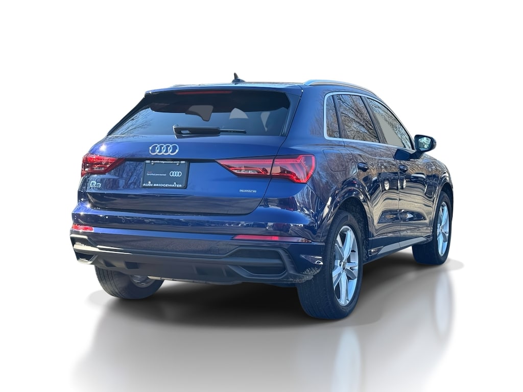 Used 2024 Audi Q3 S line Premium 45 TFSI quattro Sport Utility