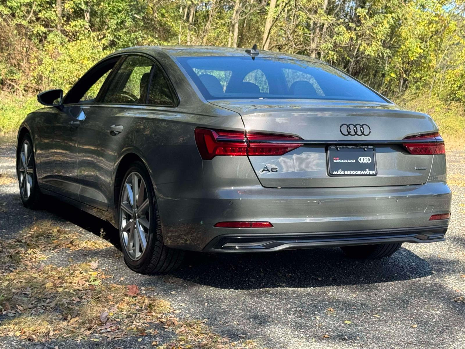 2025 Audi A6 Premium Plus TFSI Quattro photo 2