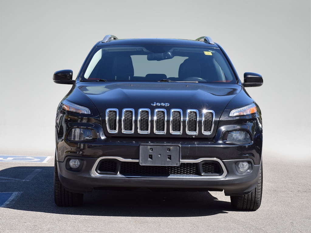 Used 2016 Jeep Limited SUV