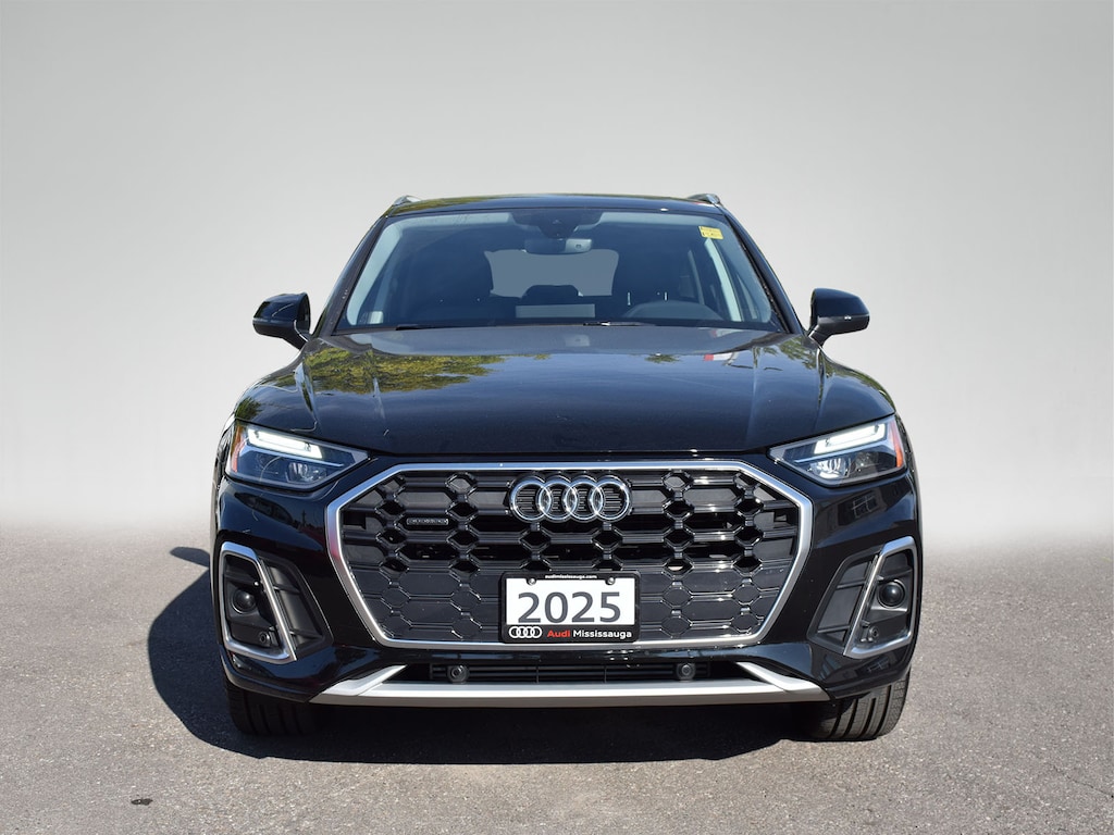 Certified 2025 Audi  45 Progressiv SUV