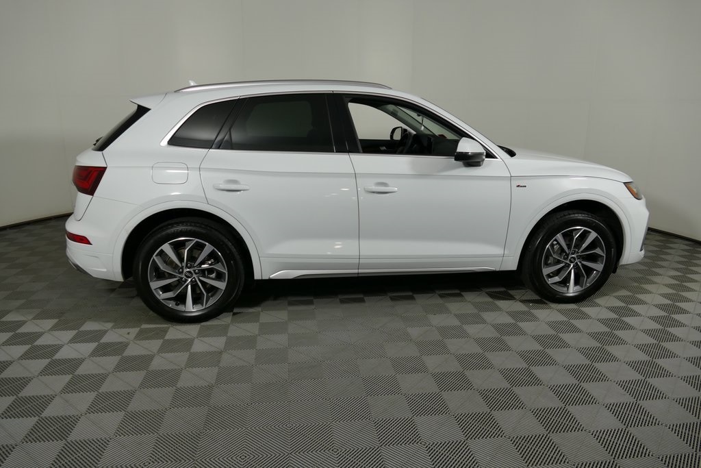 Used 2022 Audi Q5 Premium Plus with VIN WA1EAAFY1N2128954 for sale in Nashua, NH