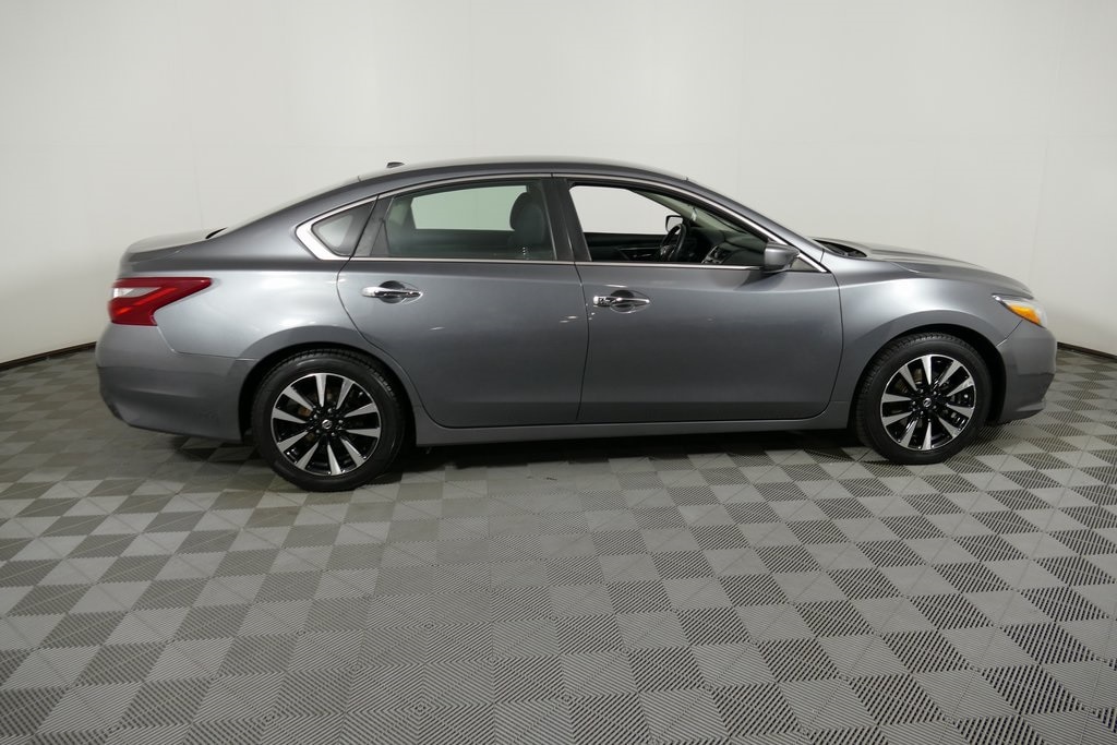 Used 2018 Nissan Altima SV with VIN 1N4AL3AP6JC268954 for sale in Nashua, NH