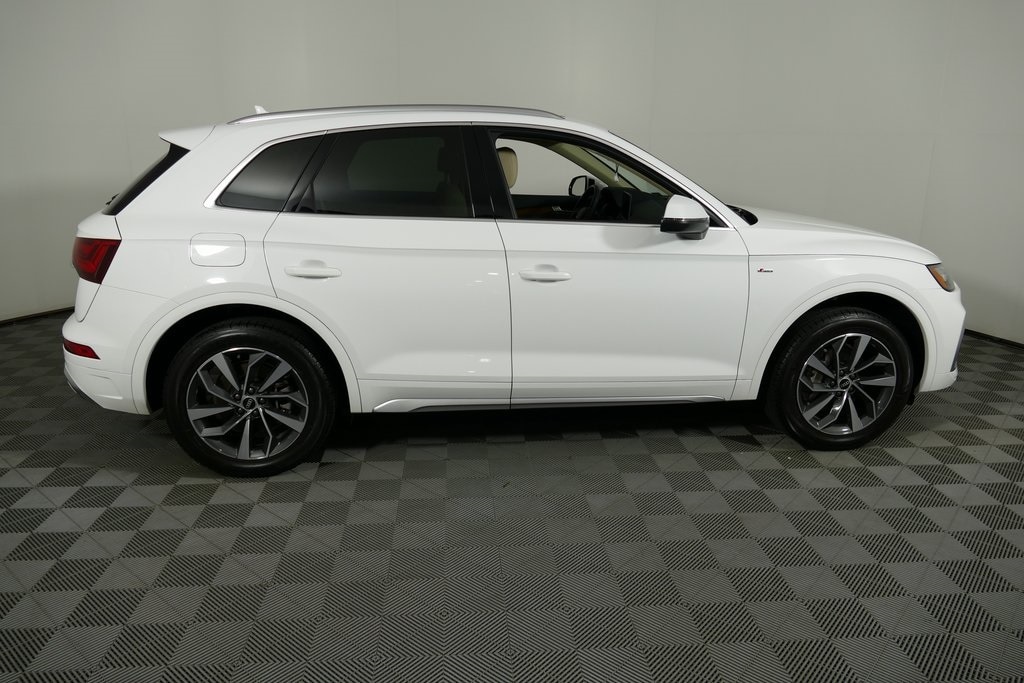 Used 2022 Audi Q5 Premium with VIN WA1GAAFY7N2029130 for sale in Nashua, NH