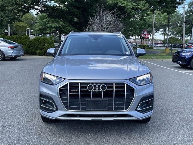 Certified 2024 Audi Q5 Premium Plus with VIN WA1BBAFYXR2019348 for sale in Saint James, NY