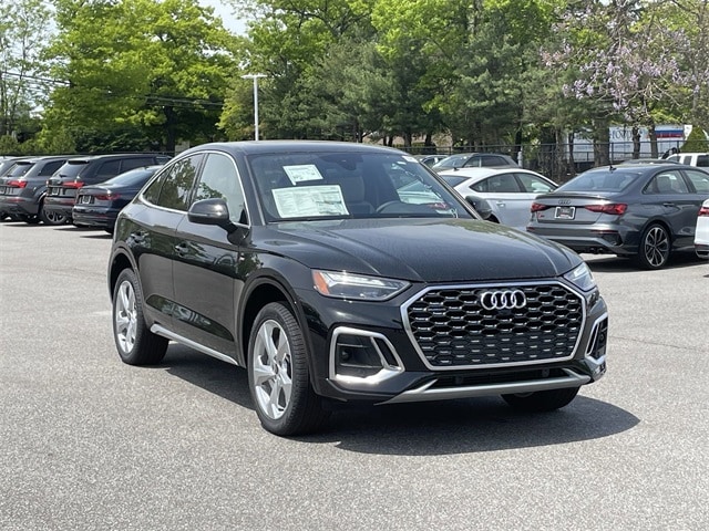 Used 2024 Audi Q5 Sportback Premium Plus with VIN WA15AAFY2R2076661 for sale in Saint James, NY