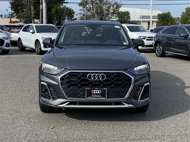 2025 Audi Q5 45 S line Premium photo 3