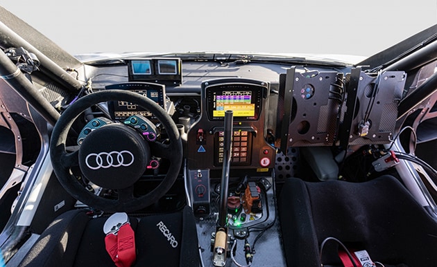 630 × 386