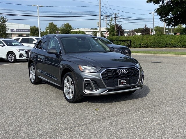 2025 Audi Q5 45 S line Premium photo 2
