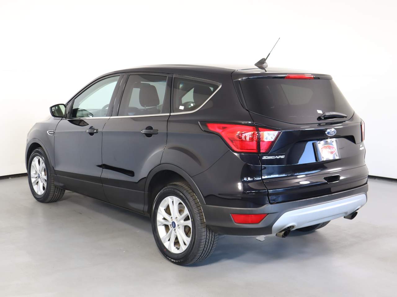 Used 2019 Ford Escape SE with VIN 1FMCU0GD3KUA47377 for sale in Tucson, AZ