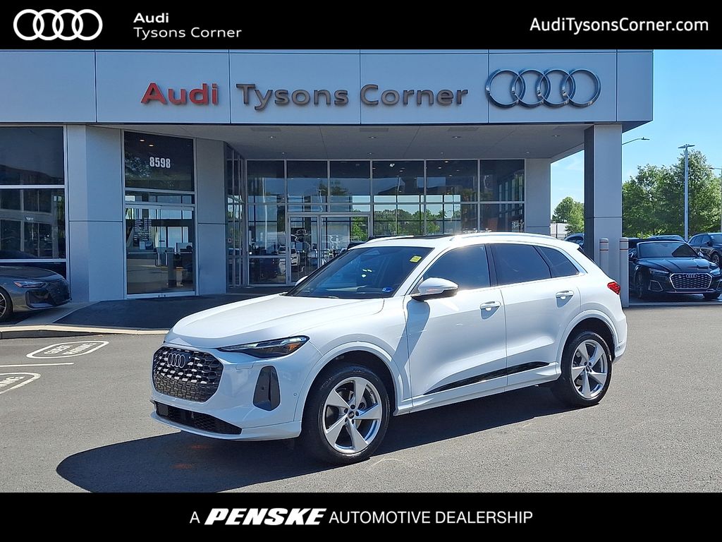 2025 Audi Q5 40 Premium Plus's photo