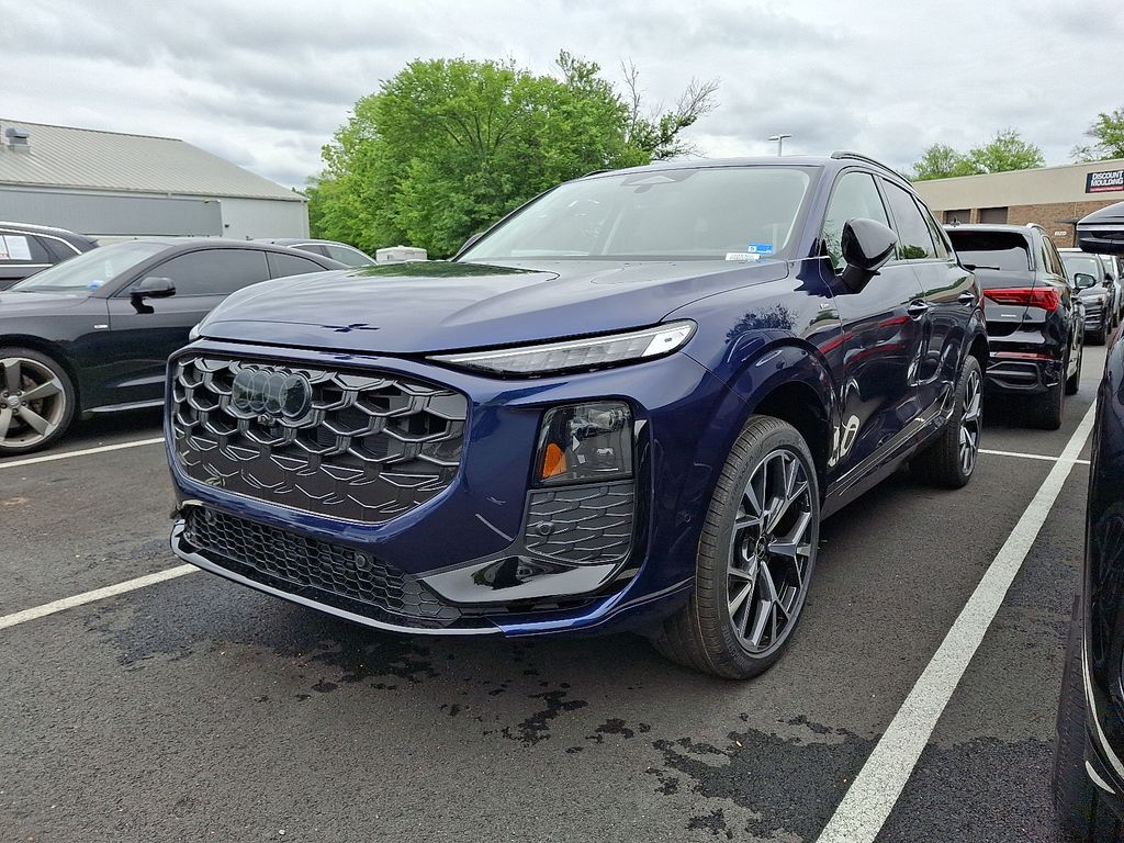 2026 Audi Q3 S line quattro's photo