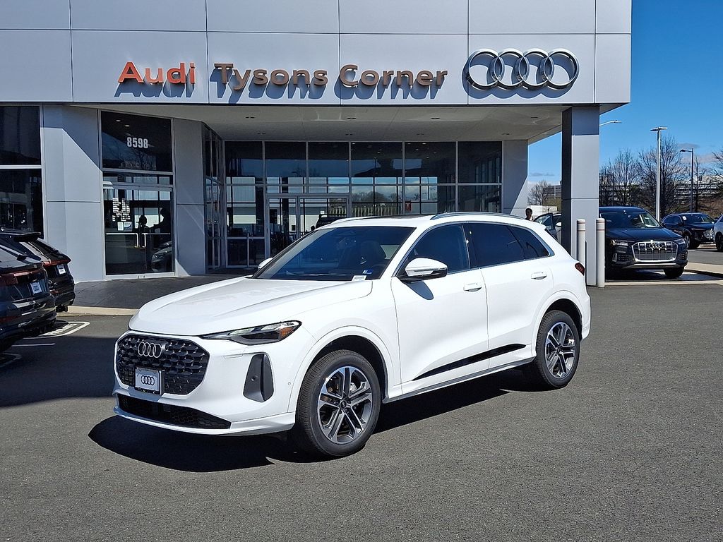 2026 Audi Q5 Premium quattro's photo