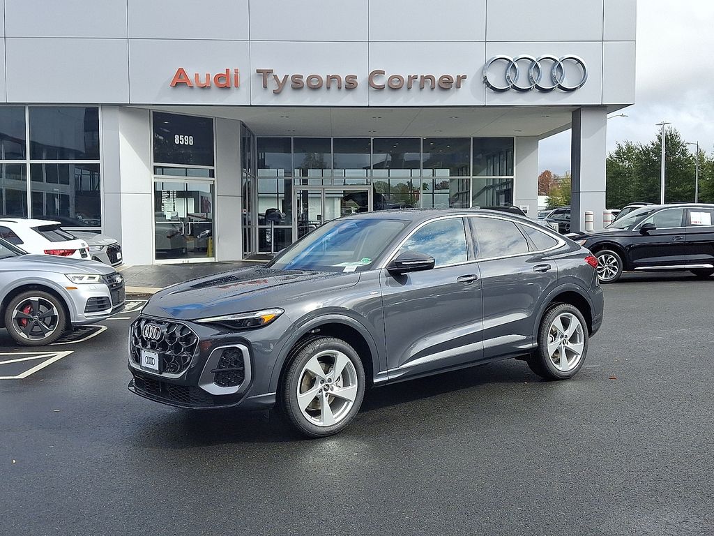 2025 Audi New Q5 Sportback Premium Plus's photo
