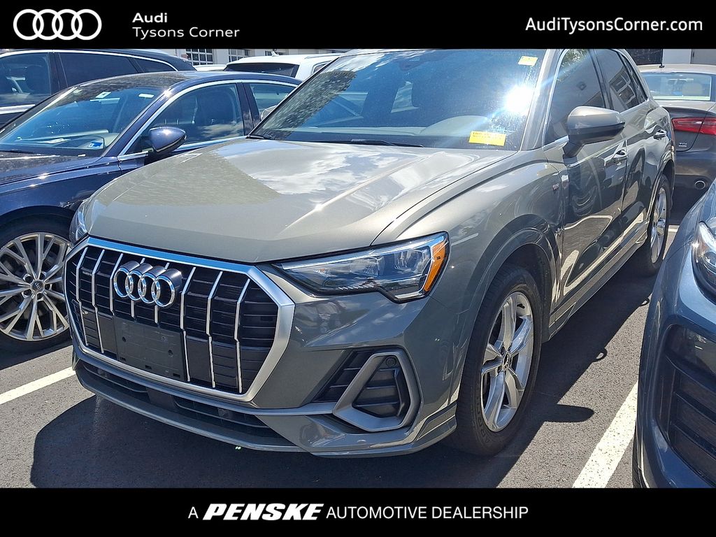 2022 Audi Q3 45 TFSI S Line Premium quattro's photo