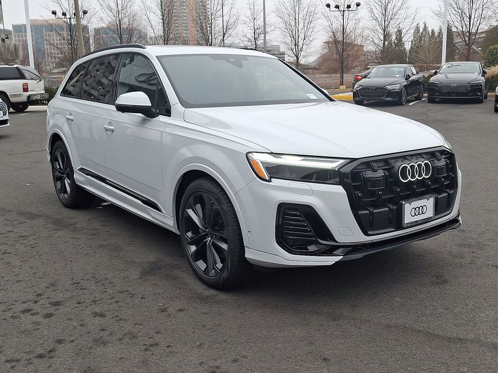 2026 Audi Q7 Premium Plus - Photo 3