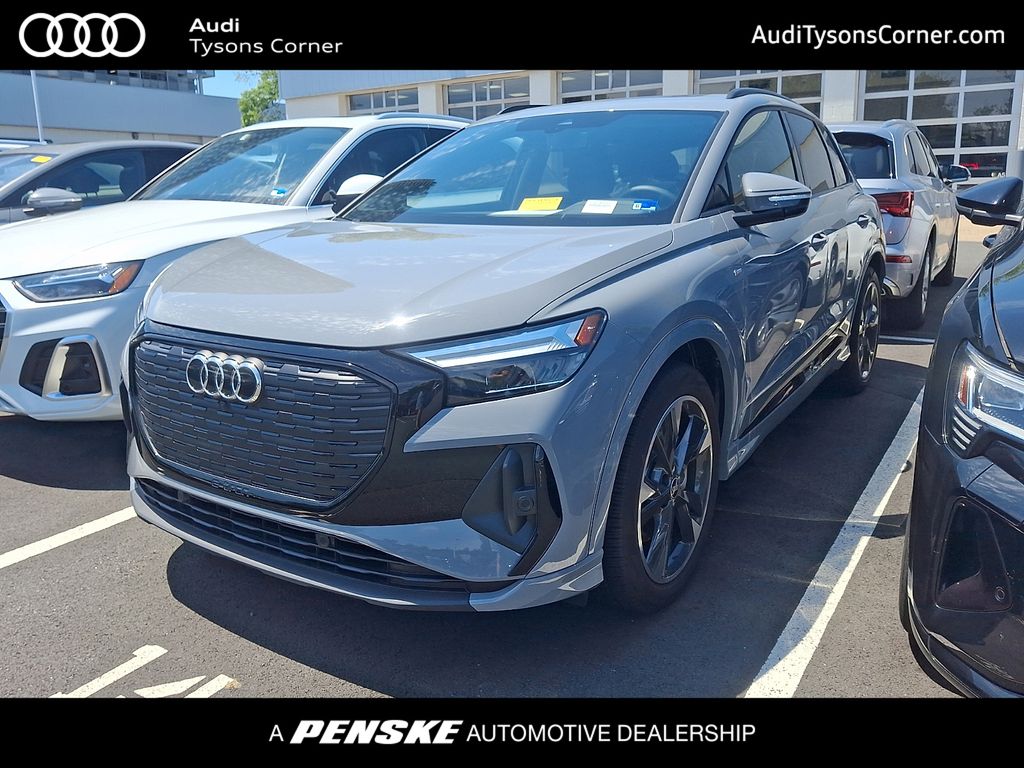 2025 Audi Q4 e-tron 55 Premium quattro's photo