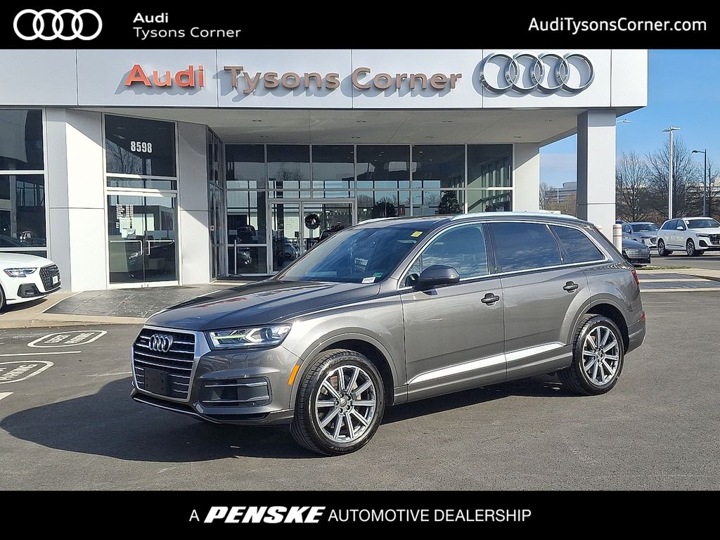 2018 Audi Q7 Premium Plus's photo