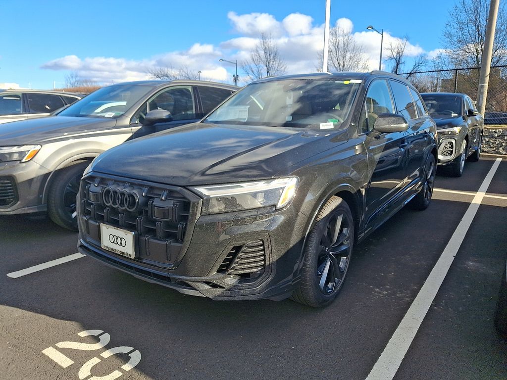 2026 Audi Q7 Premium Plus's photo