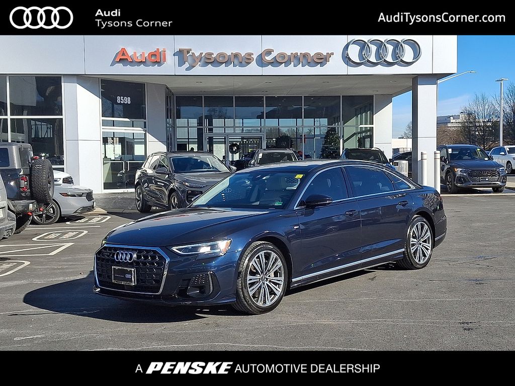 2022 Audi A8 Base's photo