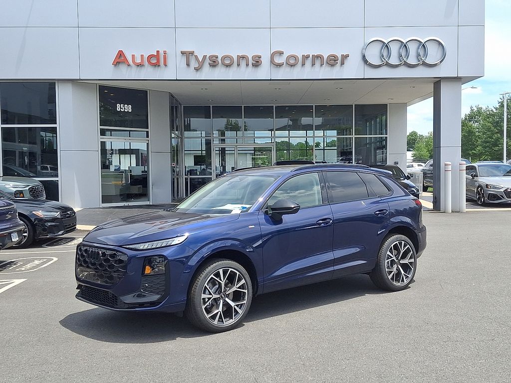 2026 Audi Q3 S line quattro's photo