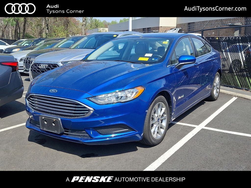2017 Ford Fusion Hybrid SE
