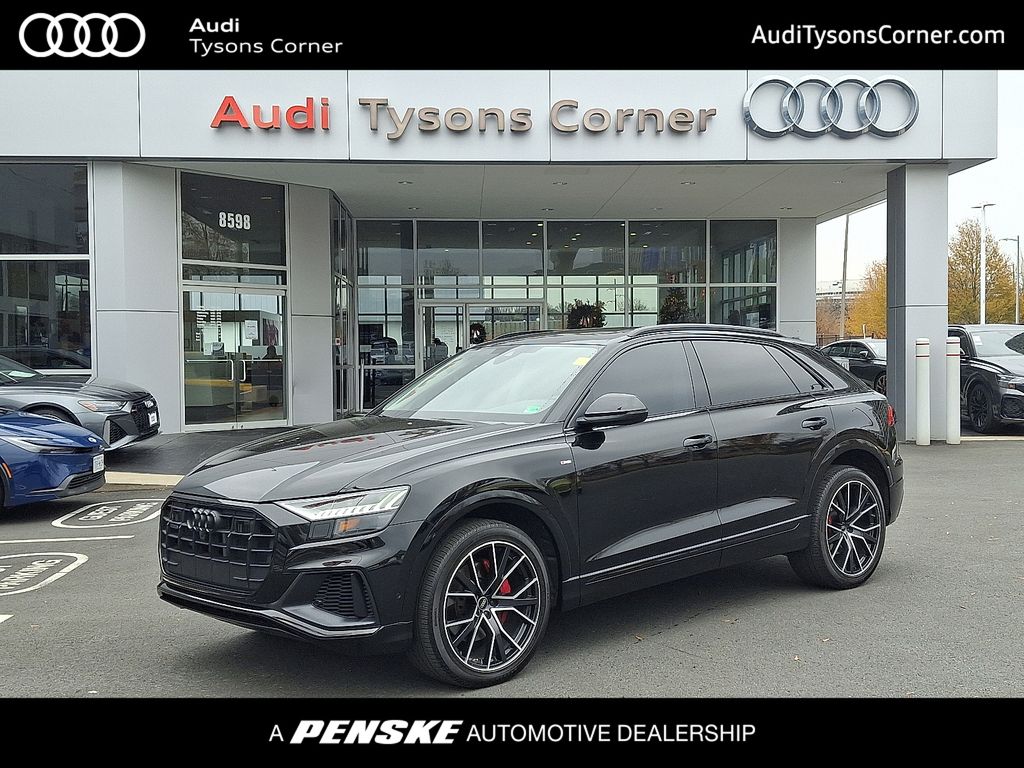 2023 Audi Q8 Premium Plus