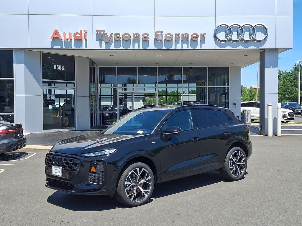 2026 Audi Q3 S line quattro's photo