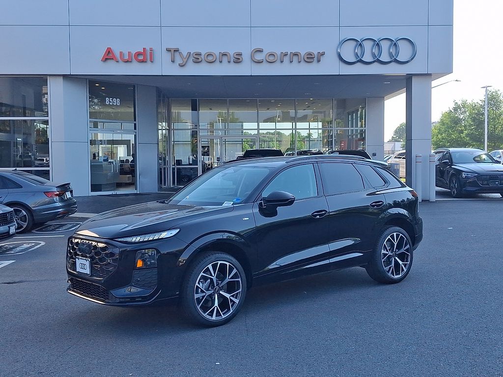 2026 Audi Q3 S line quattro's photo