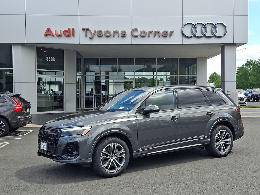 2026 Audi Q7 55 S Line Premium quattro Tiptronic's photo