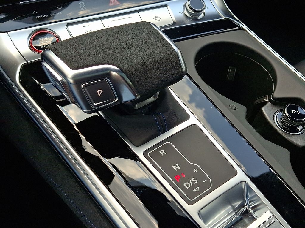 2025 Audi RS 7 Base - Photo 12