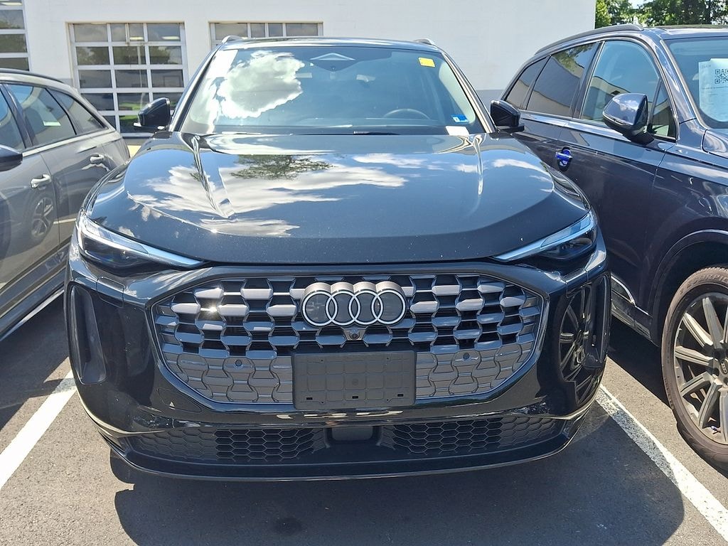 Certified 2025 Audi Q5 2.0T Premium SUV