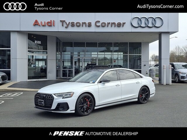 2023 Audi S8