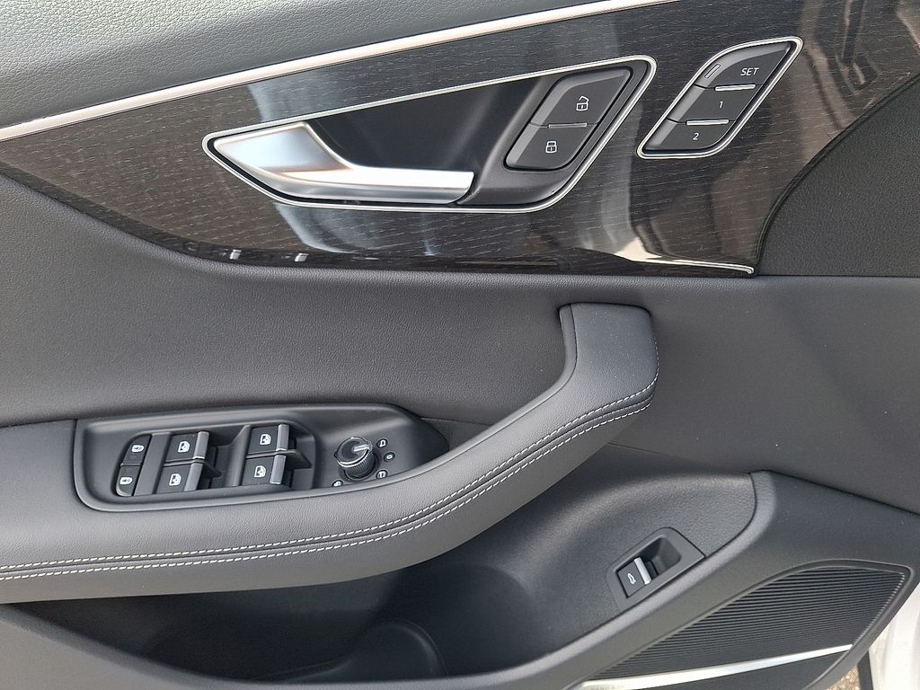 2026 Audi Q8 Premium Plus - Photo 9