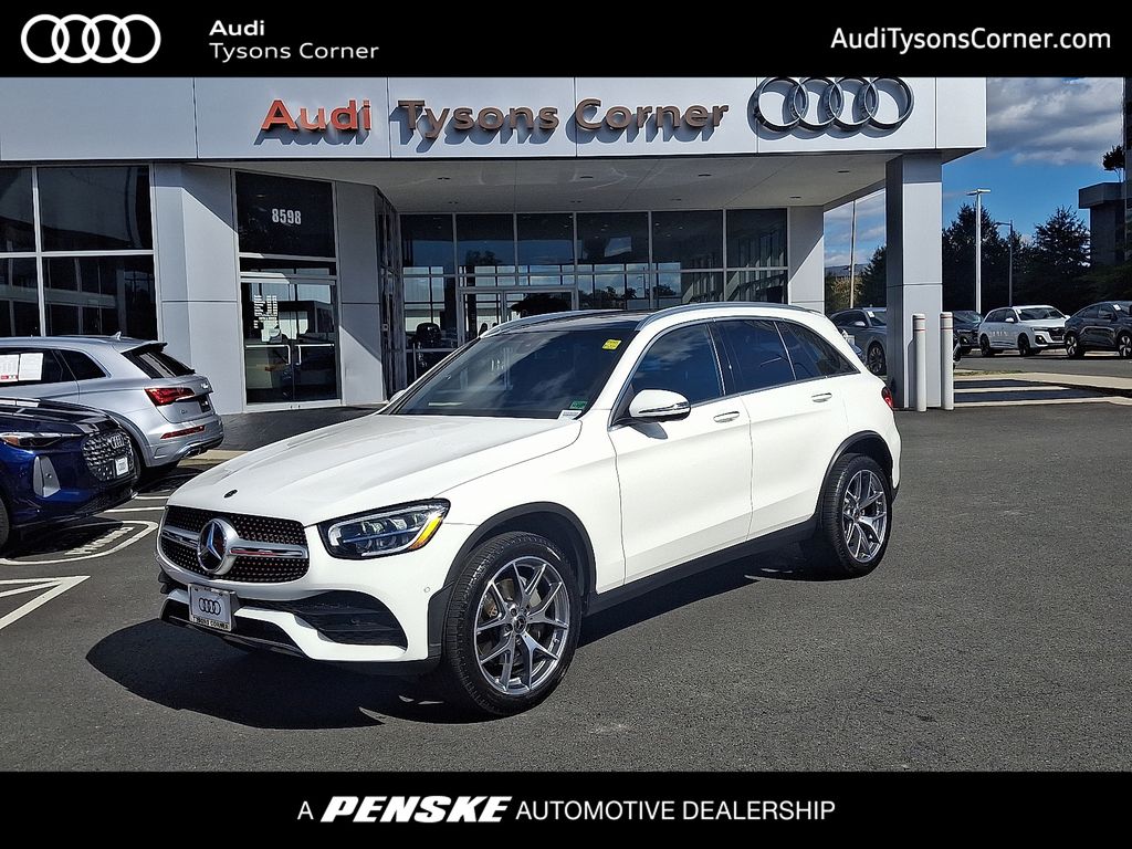 2021 Mercedes-Benz GLC GLC300's photo