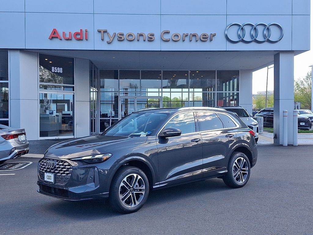 2026 Audi Q5 Premium quattro's photo