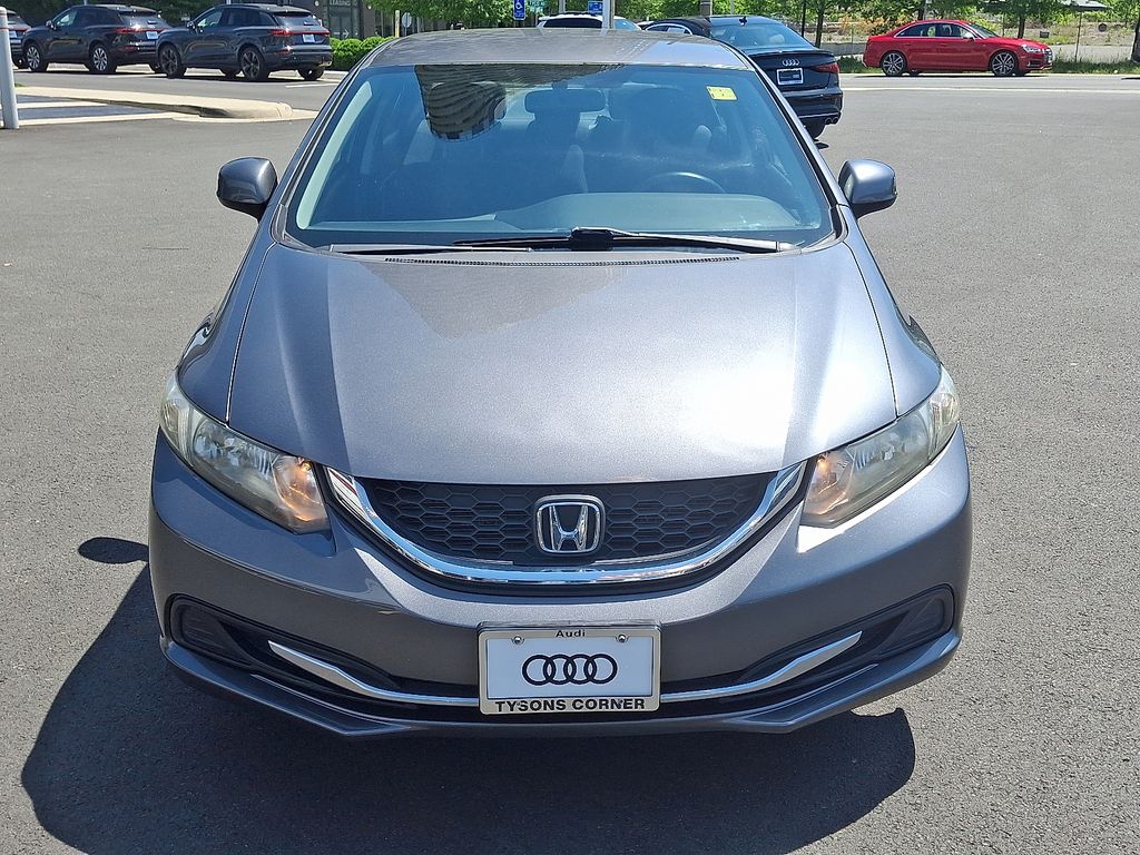 Used 2013 Honda Civic LX with VIN 19XFB2F55DE268008 for sale in Vienna, VA