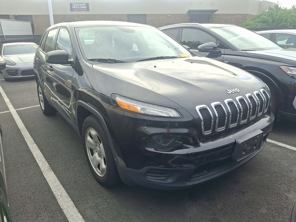 Used 2015 Jeep Cherokee Sport SUV