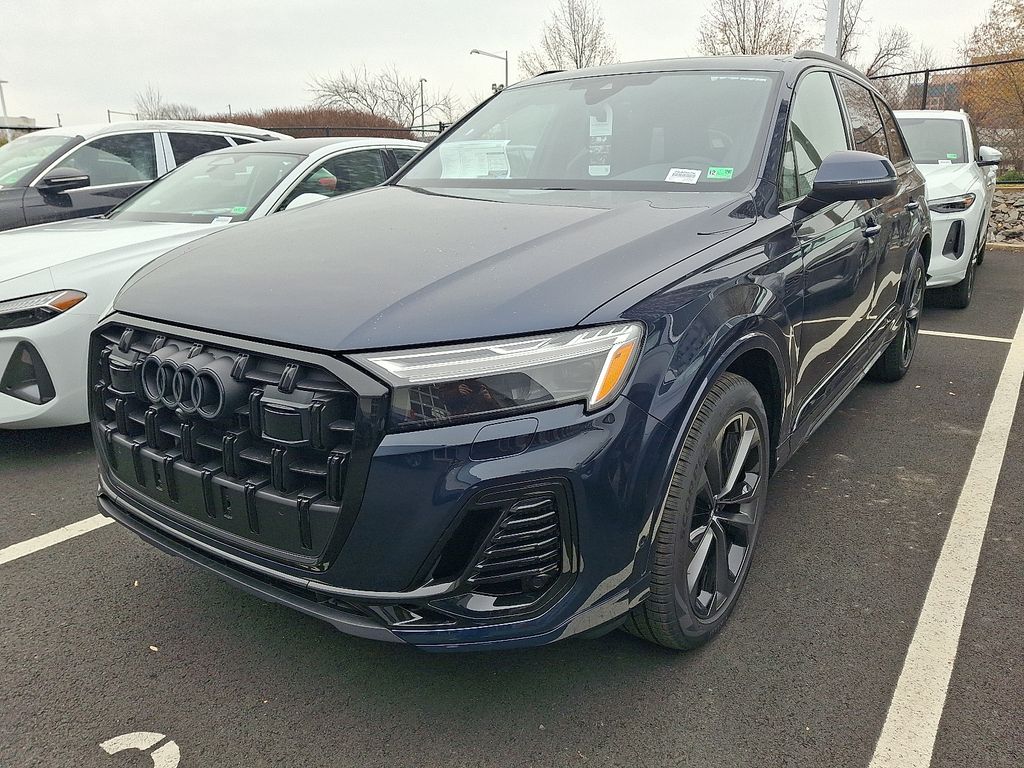 2026 Audi Q7 Premium Plus's photo